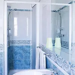 فندق أمباسادور 3*