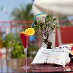 أمباسادور 3* غْروتّامّاري