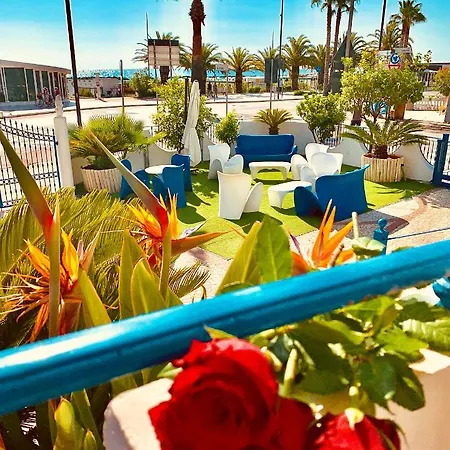 Ambassador 3* Grottammare