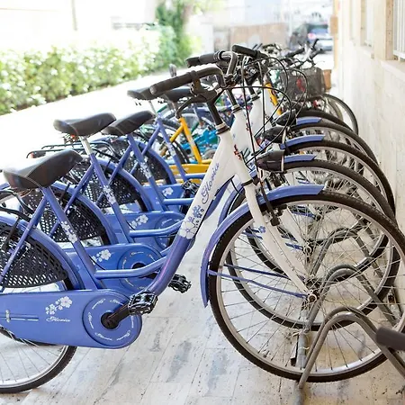 Ambassador 3* Grottammare