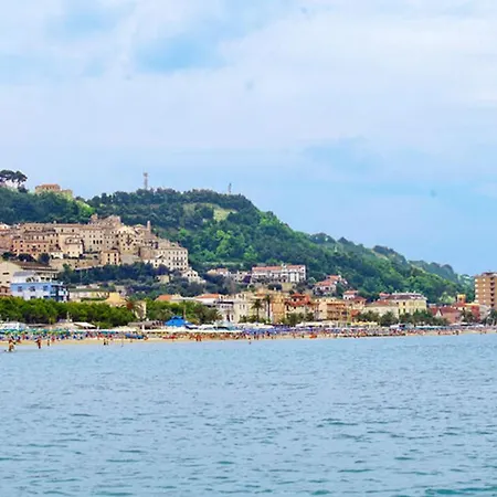 Ambassador Hotel Grottammare