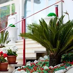 Hotel Ambassador Grottammare