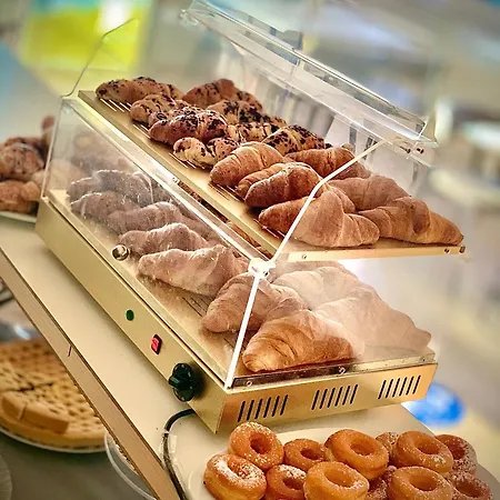 Ambassador Grottammare