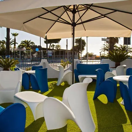 Ambassador Hotel Grottammare