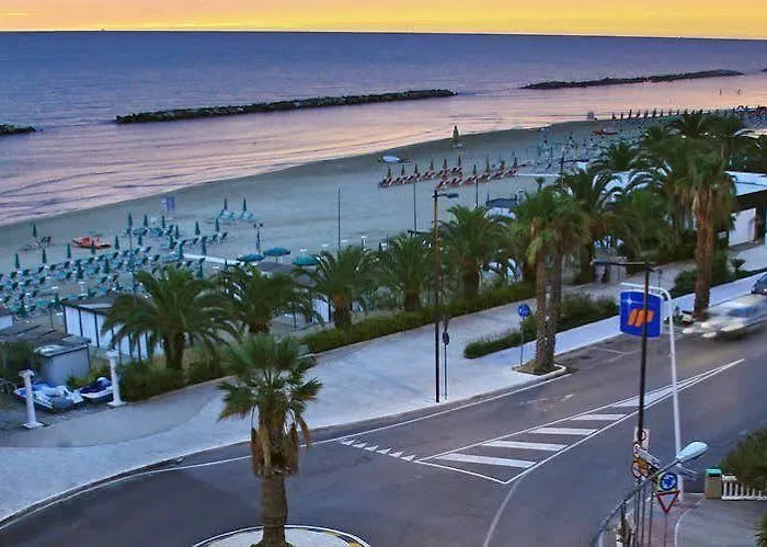 Ambassador Hotel Grottammare